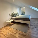 Ferienhaus Hideaway *